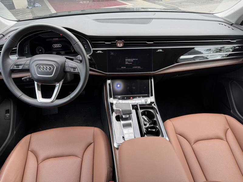 Audi Q7, 2025 — фото 7 из 11
