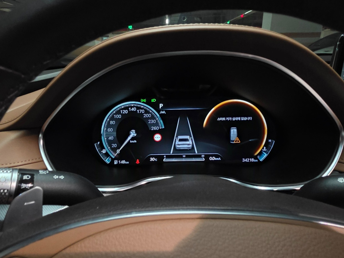 Genesis G80, 2023 — фото 8 из 10