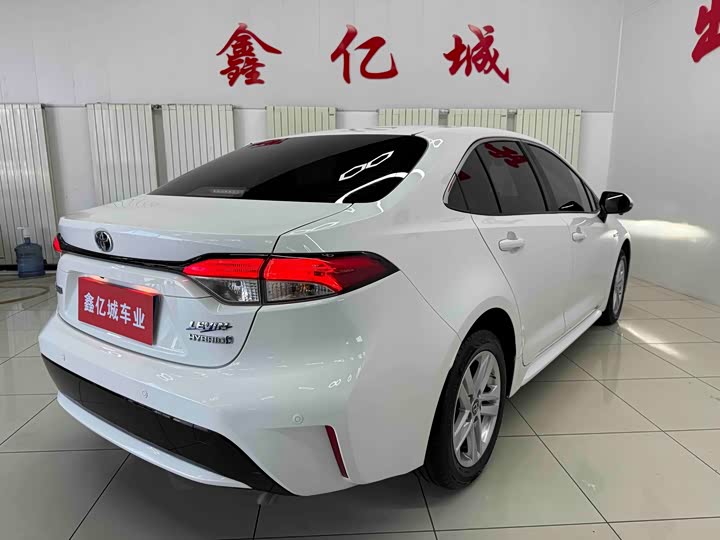 Toyota Levin, 2022 — фото 6 из 9