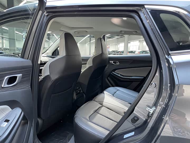 Changan Qiyuan (Nevo) Q05 Classic, 2024 — фото 7 из 9