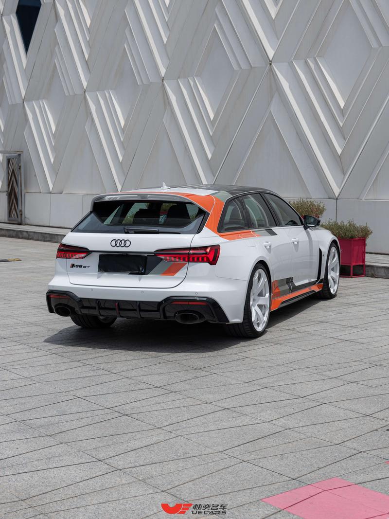 Audi RS 6, 2025 — фото 6 из 12
