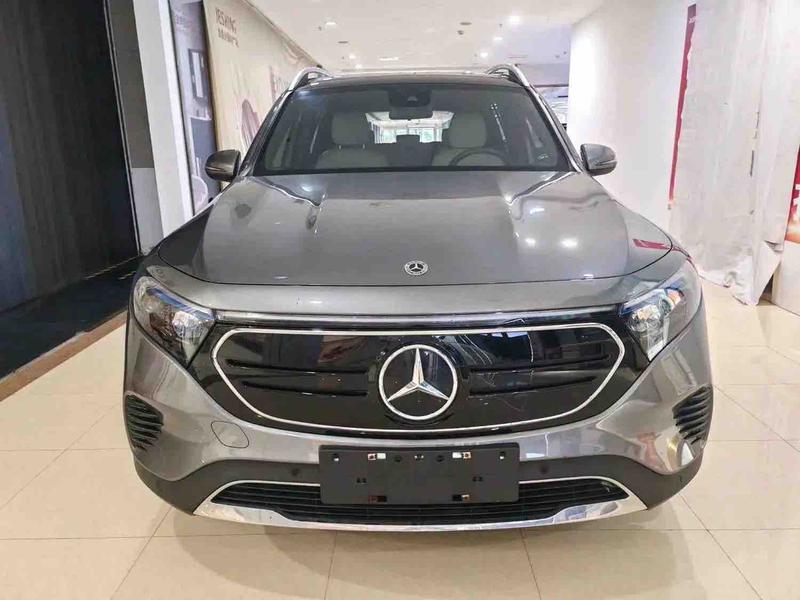 Mercedes-Benz EQB, 2023 — фото 2 из 9