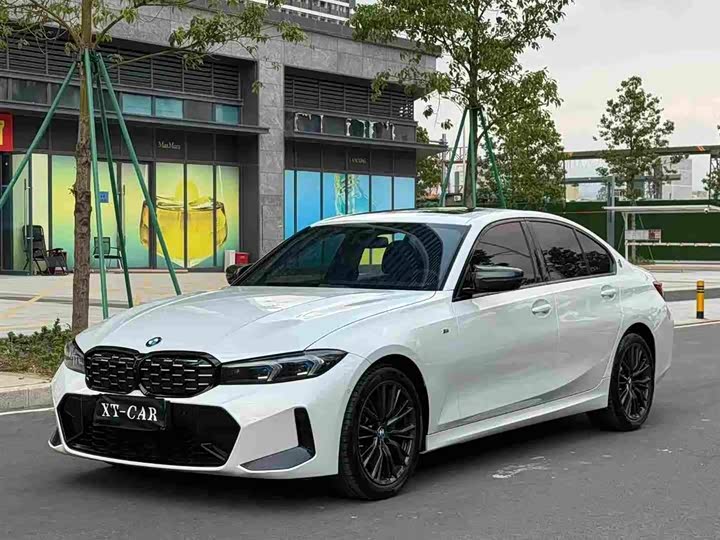 BMW 3 Series, 2023 — купить в Москве под ключ