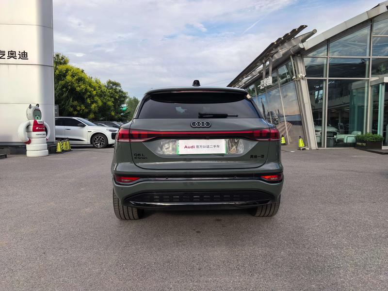 Audi Q6L e-tron, 2025 — фото 6 из 12