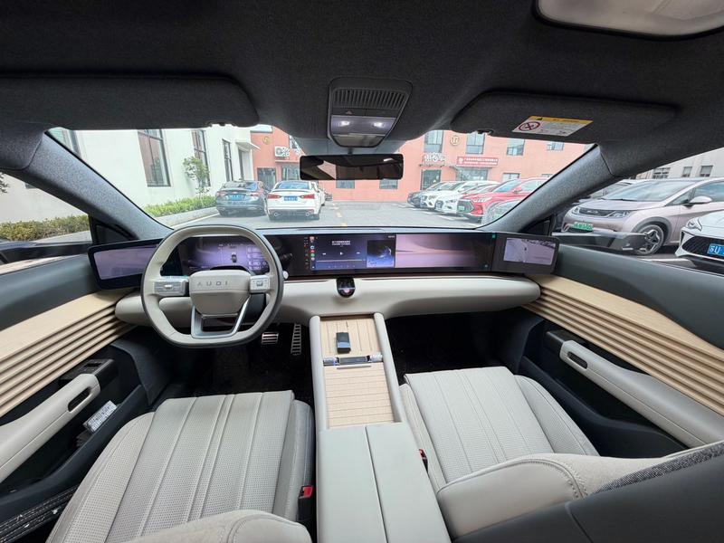 Audi × SAIC E5 Sportback, 2025 — фото 7 из 10