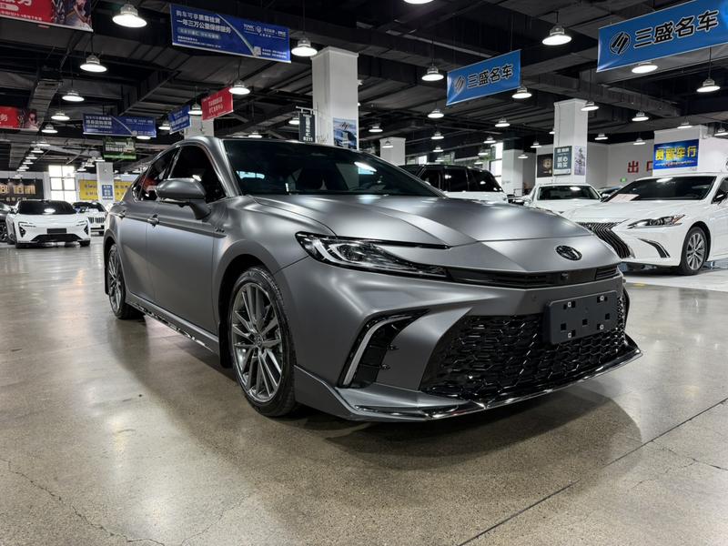 Toyota Camry, 2024 — фото 3 из 12