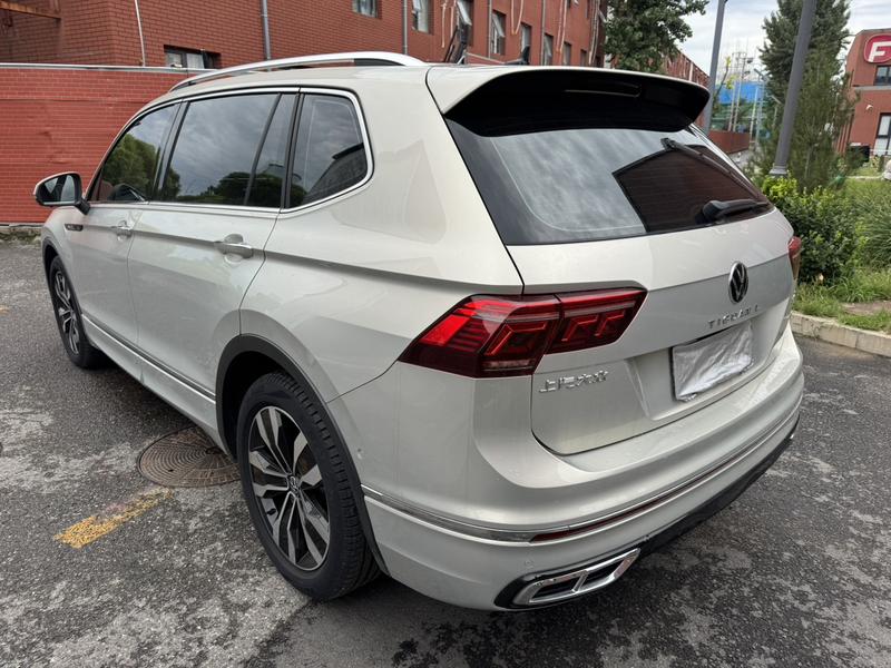 Volkswagen Tiguan L Pro, 2021 — фото 4 из 12