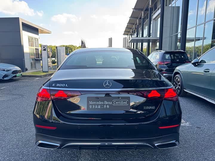 Mercedes-Benz E-Class, 2026 — фото 5 из 9