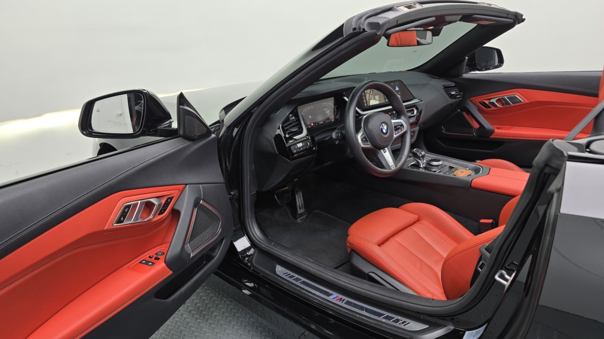 BMW Z4, 2023 — фото 9 из 12