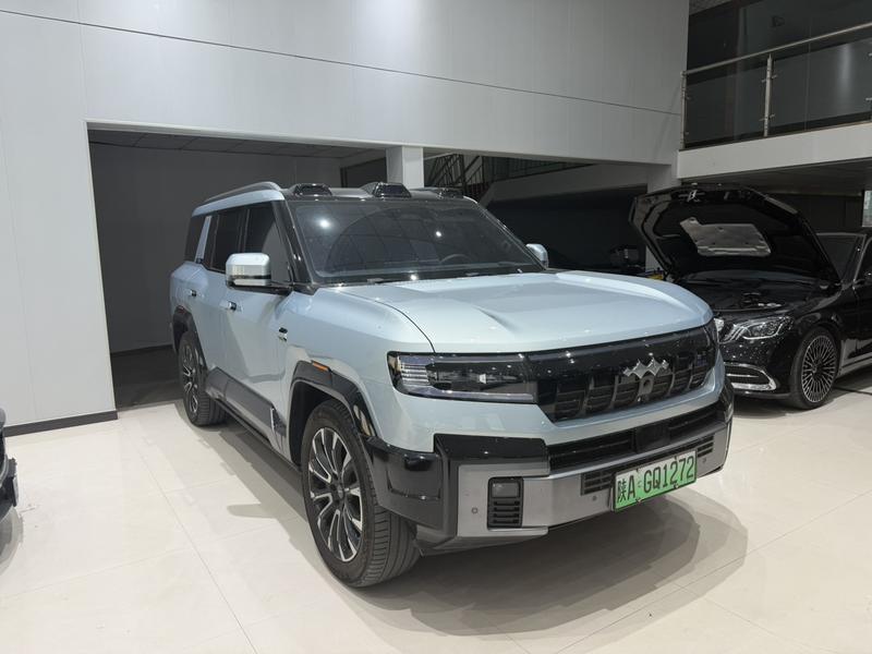 BYD FangChengBao Leopard 8, 2025 — фото 3 из 10