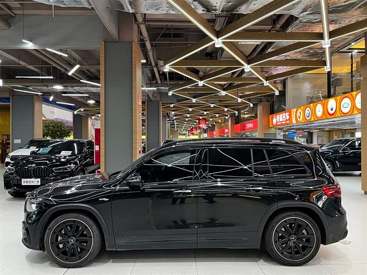 Mercedes-Benz GLB-Class AMG, 2024 — фото 5 из 9