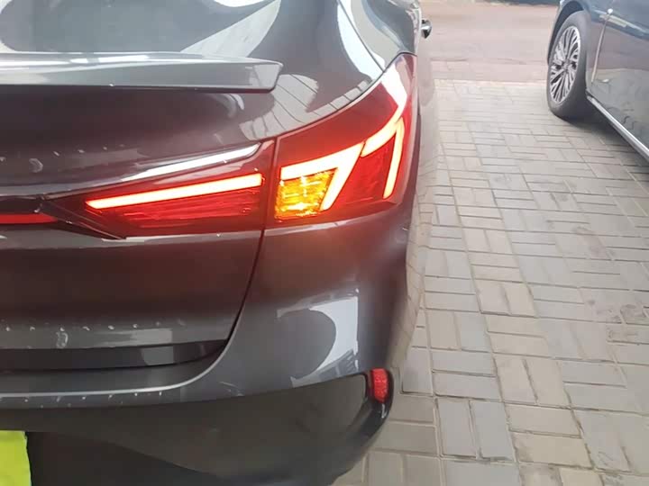 Changan Eado Plus, 2022 — фото 8 из 9