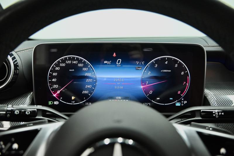 Mercedes-Benz GLC-Class, 2023 — фото 9 из 12