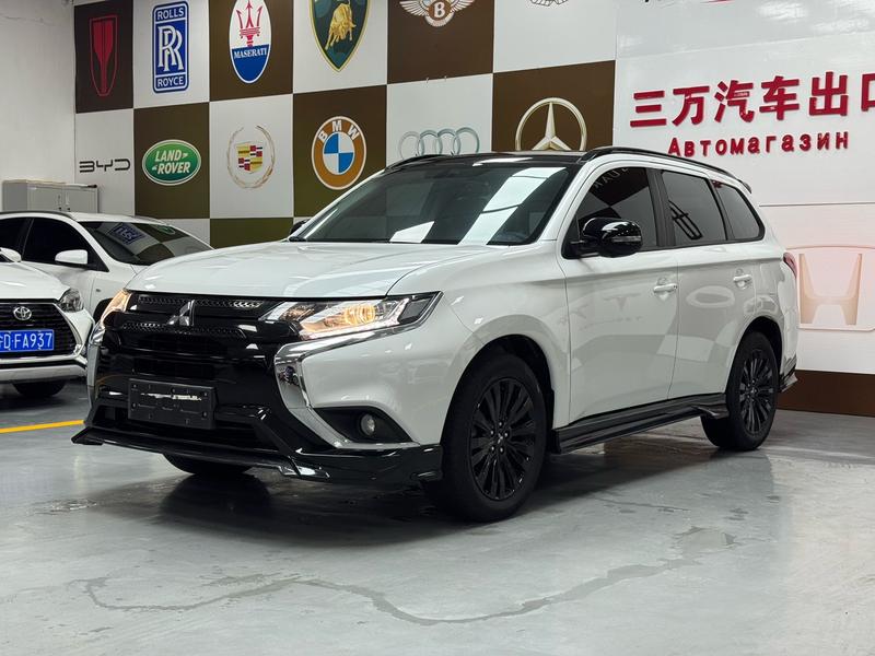 Mitsubishi Outlander, 2021 — купить в Казани под ключ
