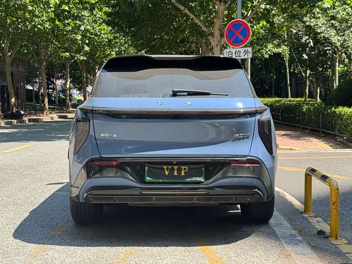 Hongqi EHS7 (Tiangong 08), 2025 — фото 8 из 9