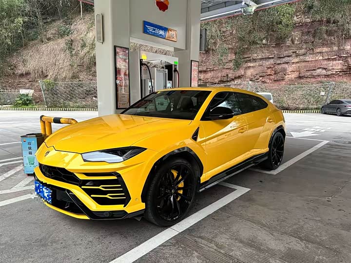 Lamborghini Urus, 2022 — купить в Самаре под ключ