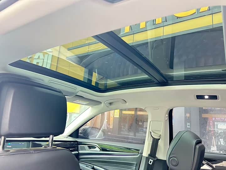 Volkswagen Passat, 2025 — фото 7 из 9