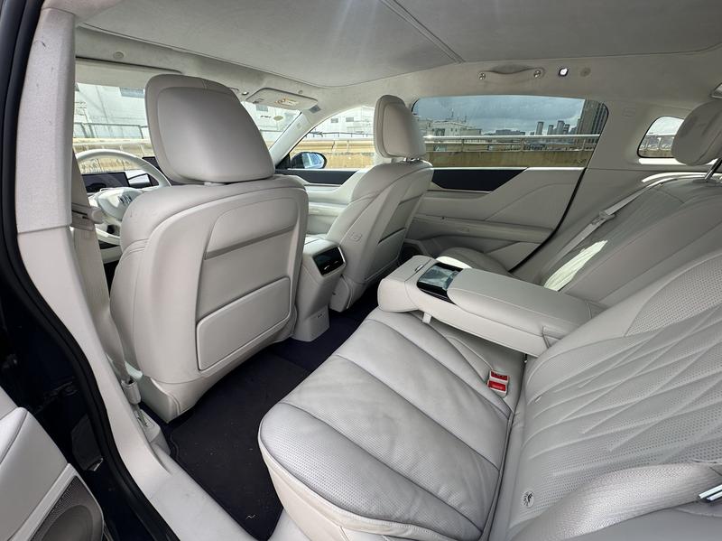 Buick Electra L7, 2025 — фото 9 из 10
