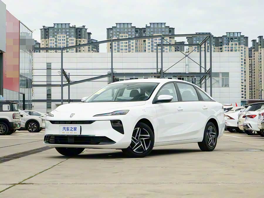 Roewe E6, 2026 — купить в Самаре под ключ