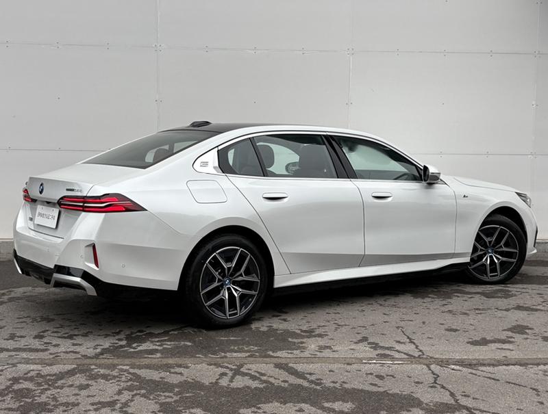 BMW i5, 2025 — фото 5 из 12