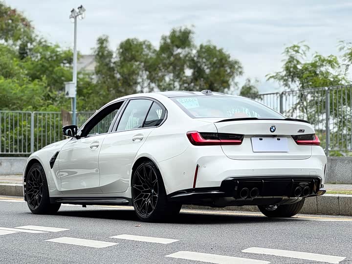 BMW M3, 2025 — фото 4 из 9