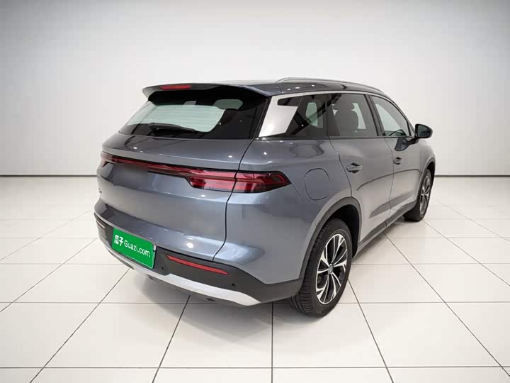 BYD Song Pro Hybrid, 2025 — фото 4 из 9