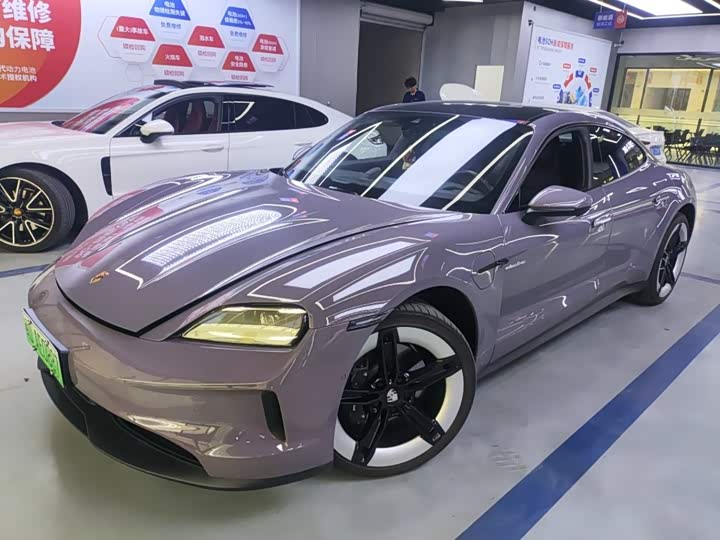 Porsche Taycan, 2024 — купить в Перми под ключ