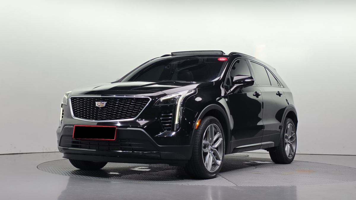 Cadillac XT4, 2023 — купить в Москве под ключ
