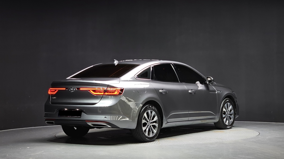 Renault SM6, 2023 — фото 2 из 12
