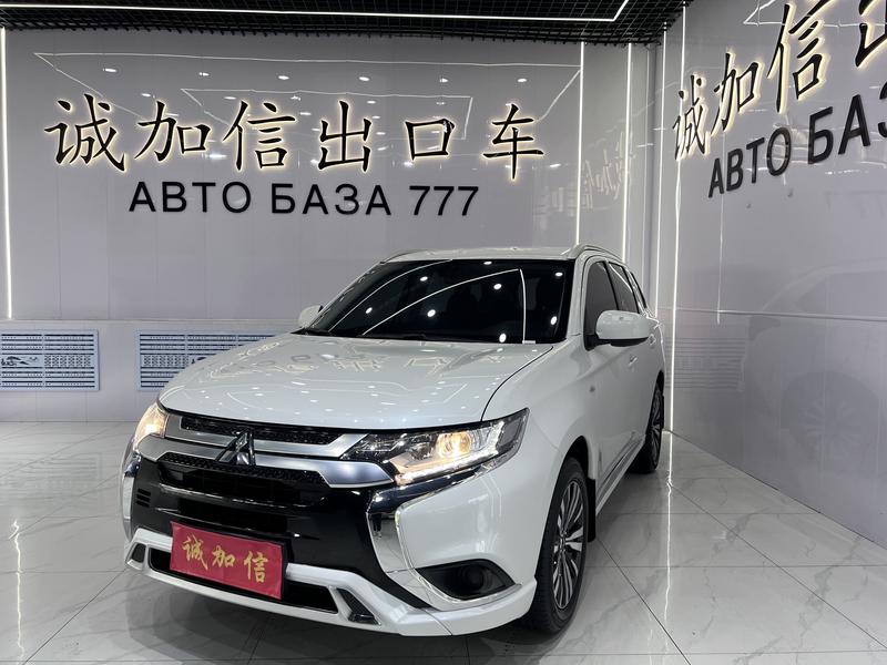Mitsubishi Outlander, 2022 — купить в Москве под ключ