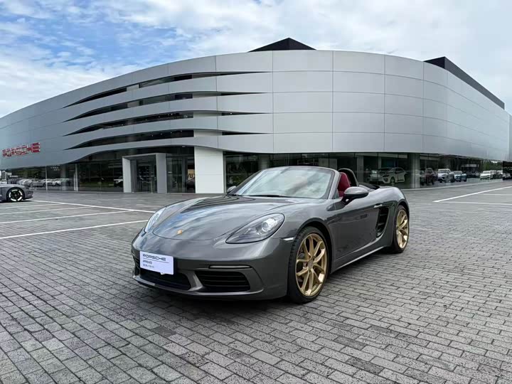 Porsche 718, 2023 — купить в Санкт-Петербурге под ключ