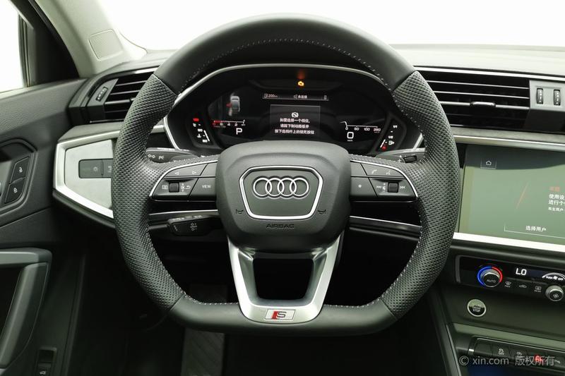 Audi Q3 Sportback, 2022 — фото 9 из 12