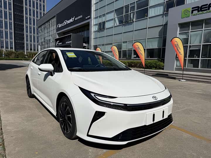 Toyota Corolla, 2026 — фото 2 из 9
