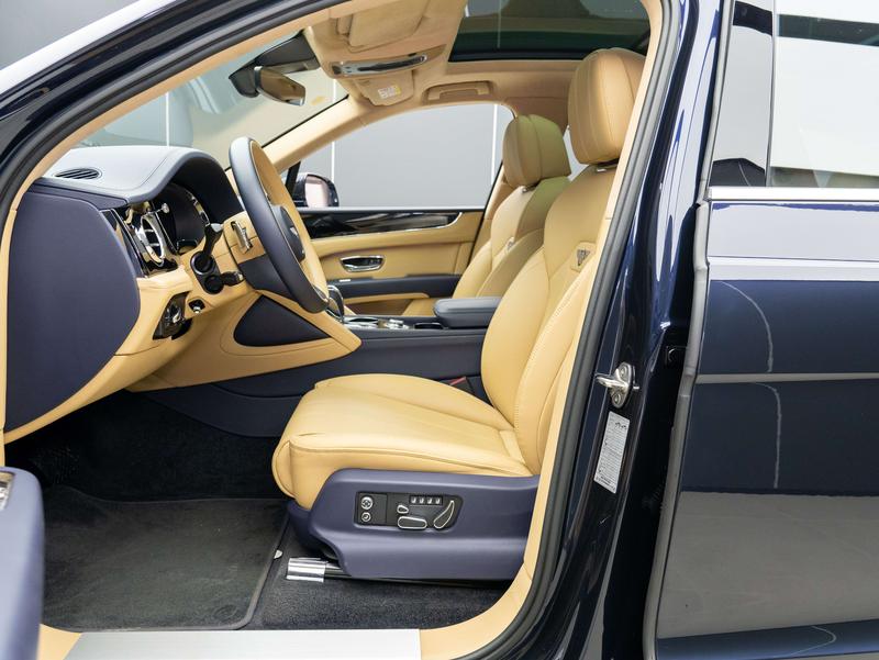Bentley Bentayga, 2024 — фото 9 из 12