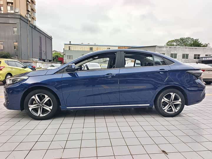 Chery Omoda S5 (Arrizo 5 Plus), 2021 — фото 5 из 9