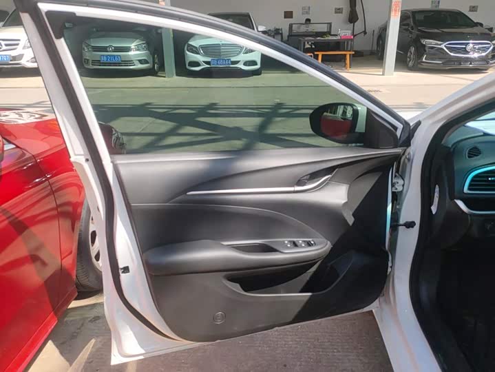Buick Excelle GT, 2022 — фото 7 из 9