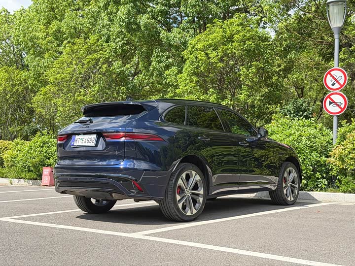 Jaguar F-Pace, 2023 — фото 8 из 9