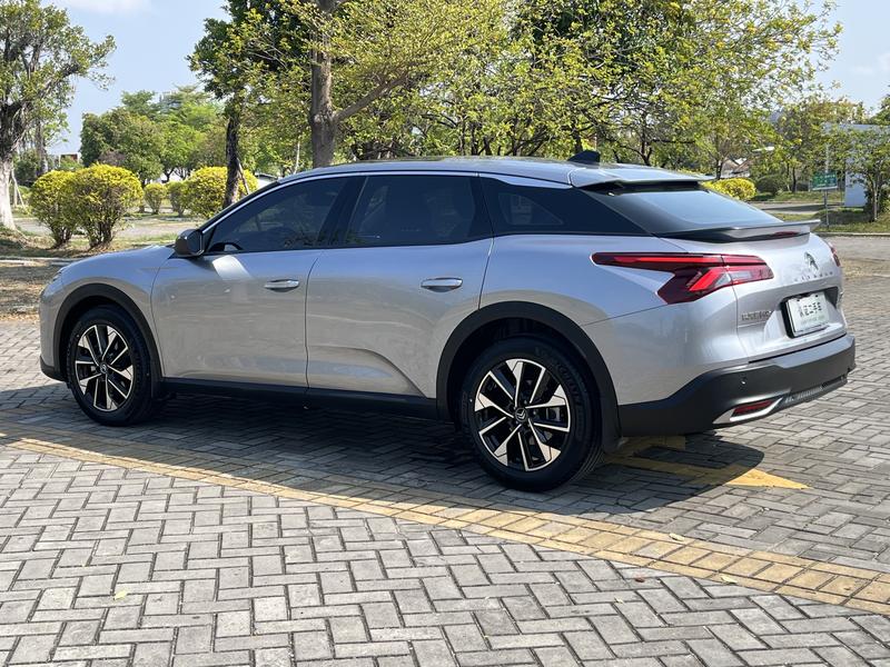 Citroen C5 X, 2023 — фото 5 из 12