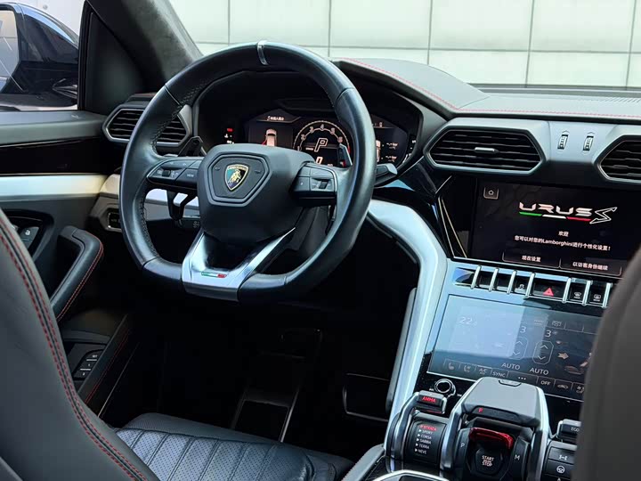 Lamborghini Urus, 2023 — фото 12 из 12