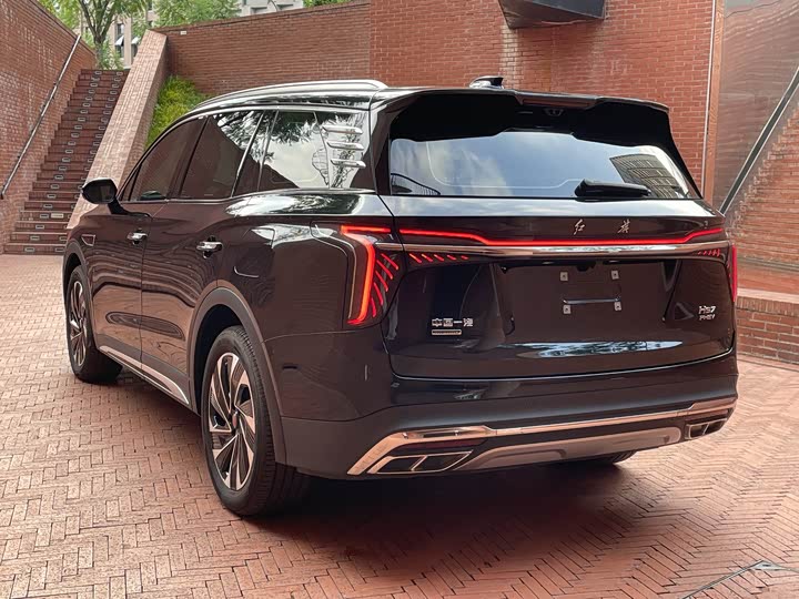 Hongqi HS7 Hybrid, 2024 — фото 6 из 9