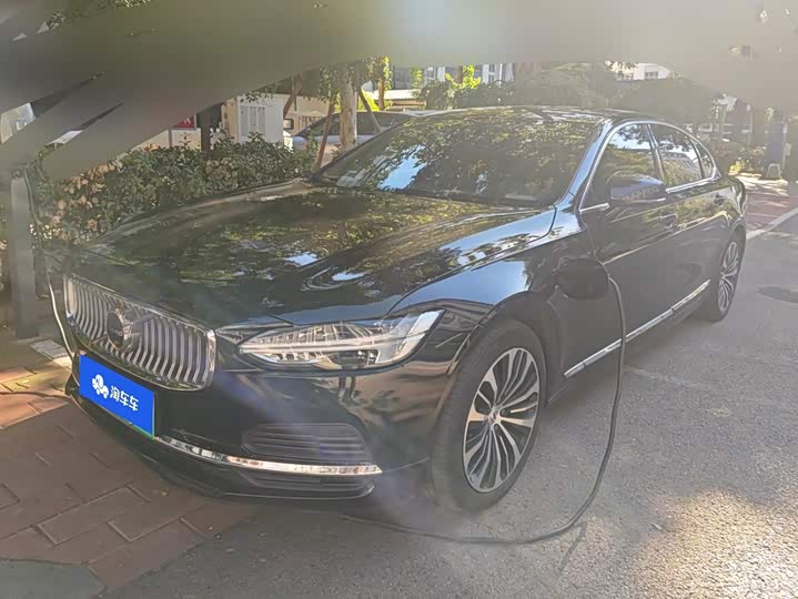 Volvo S90 Hybrid, 2023 — купить в Санкт-Петербурге под ключ