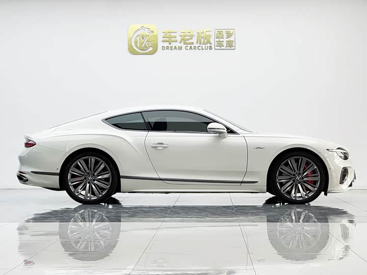 Bentley Continental GT Hybrid, 2025 — фото 7 из 9