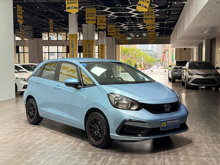 Honda Fit, 2023 — фото 3 из 9