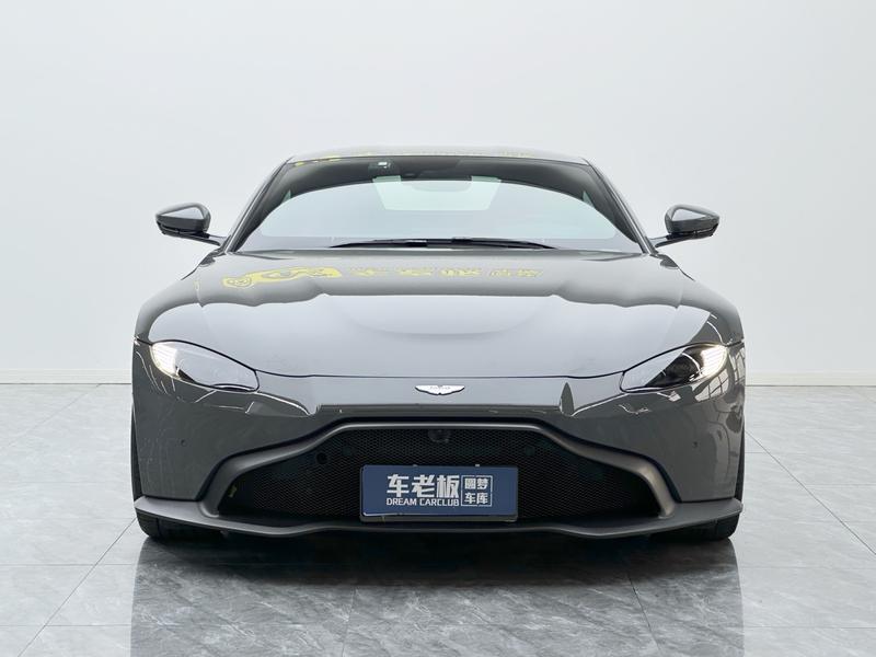 Aston Martin V8 Vantage, 2022 — фото 2 из 9