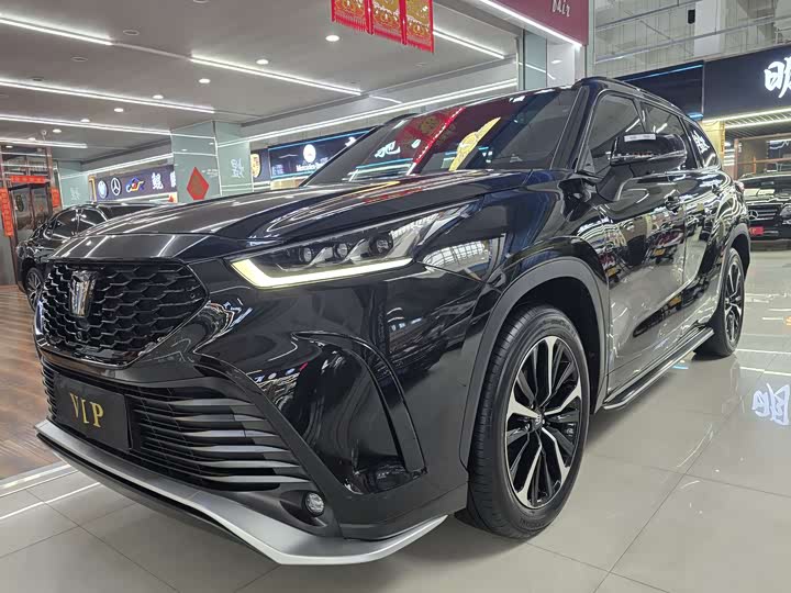 Toyota Crown Kluger, 2023 — купить в Чебоксарах под ключ