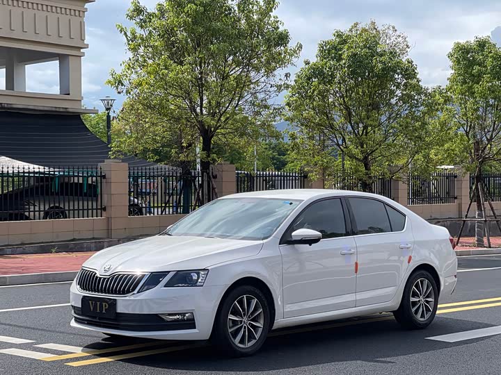 Skoda Octavia Pro, 2022 — купить в Тольятти под ключ