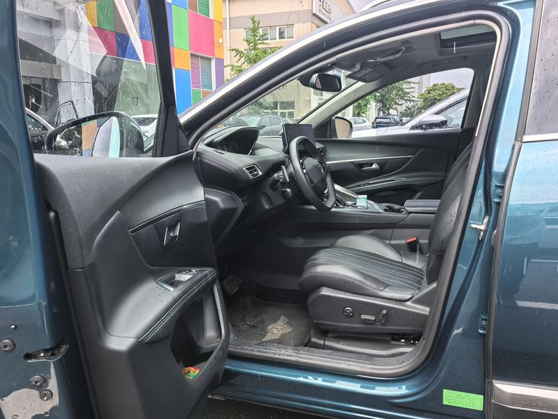 Peugeot 5008, 2022 — фото 7 из 12