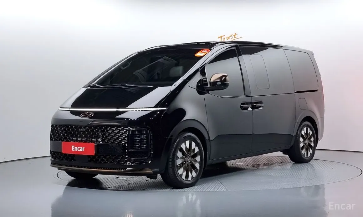 Hyundai Staria, 2023 — купить в Липецке под ключ