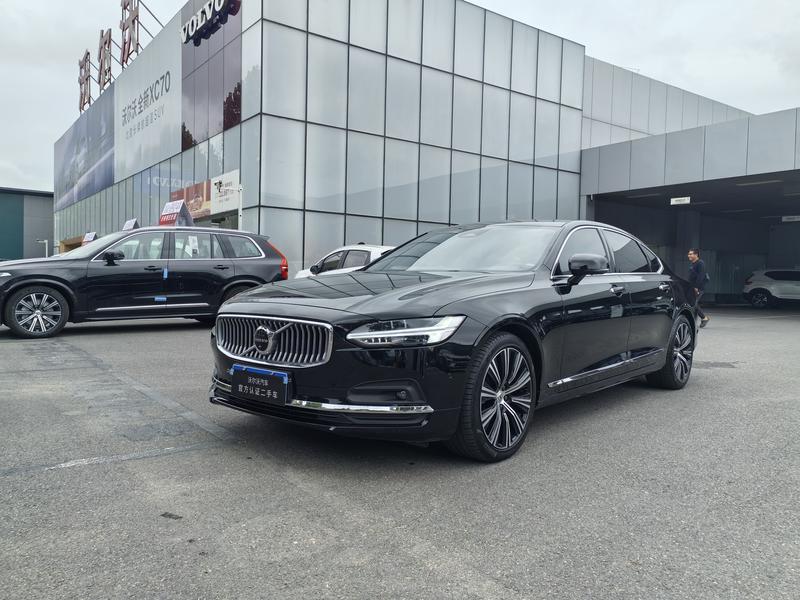 Volvo S90, 2023 — купить в Санкт-Петербурге под ключ