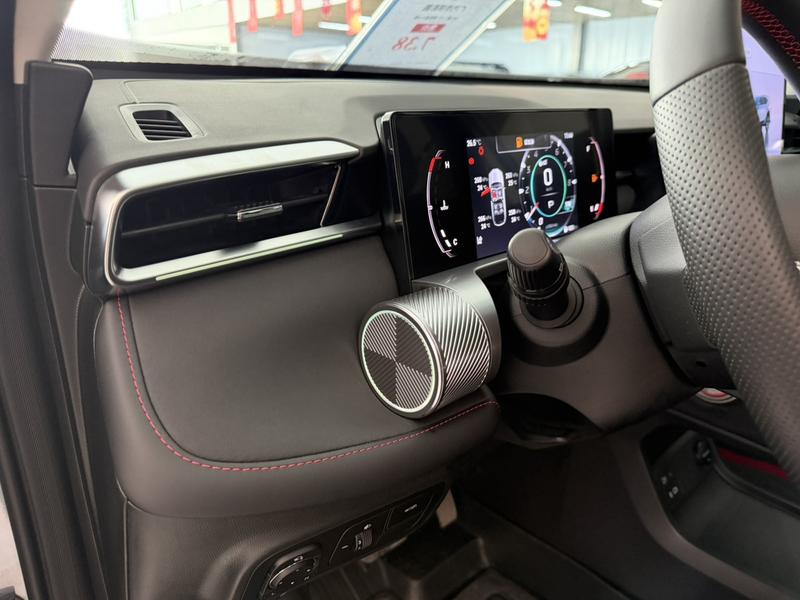 GAC Trumpchi Emkoo, 2023 — фото 8 из 12